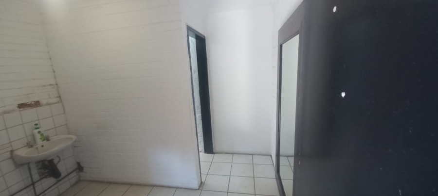 Commercial Property for Sale in Oos Einde Free State